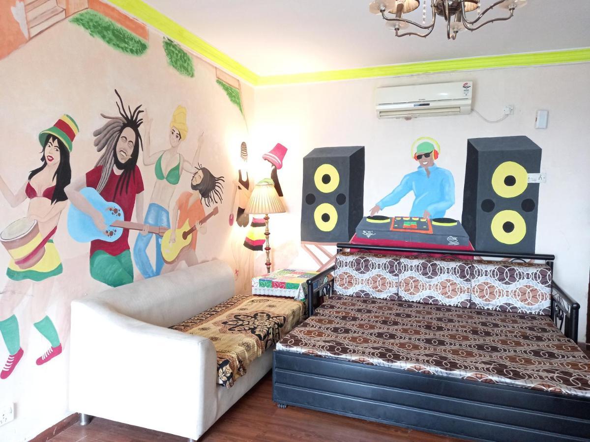 Shah Social Party Villa In Royal Palms มุมไบ ภายนอก รูปภาพ