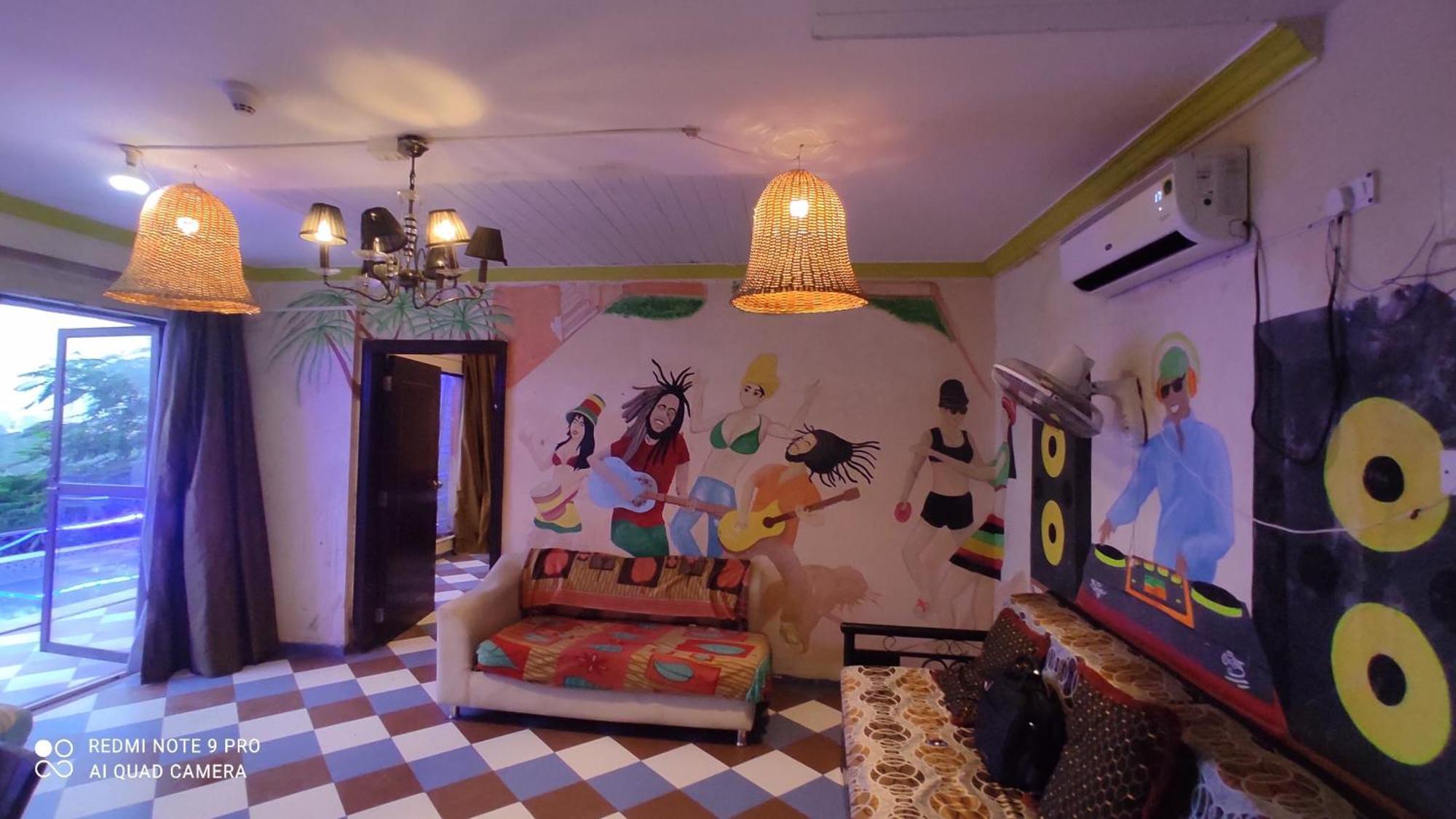 Shah Social Party Villa In Royal Palms มุมไบ ภายนอก รูปภาพ